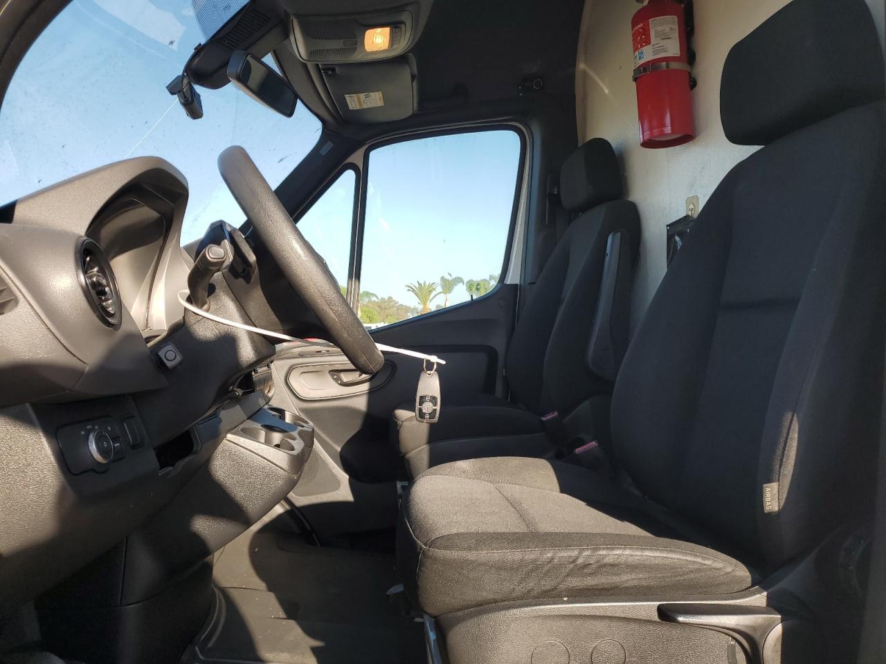 2019 Mercedes Benz Sprinter Delivery Van - Image 7