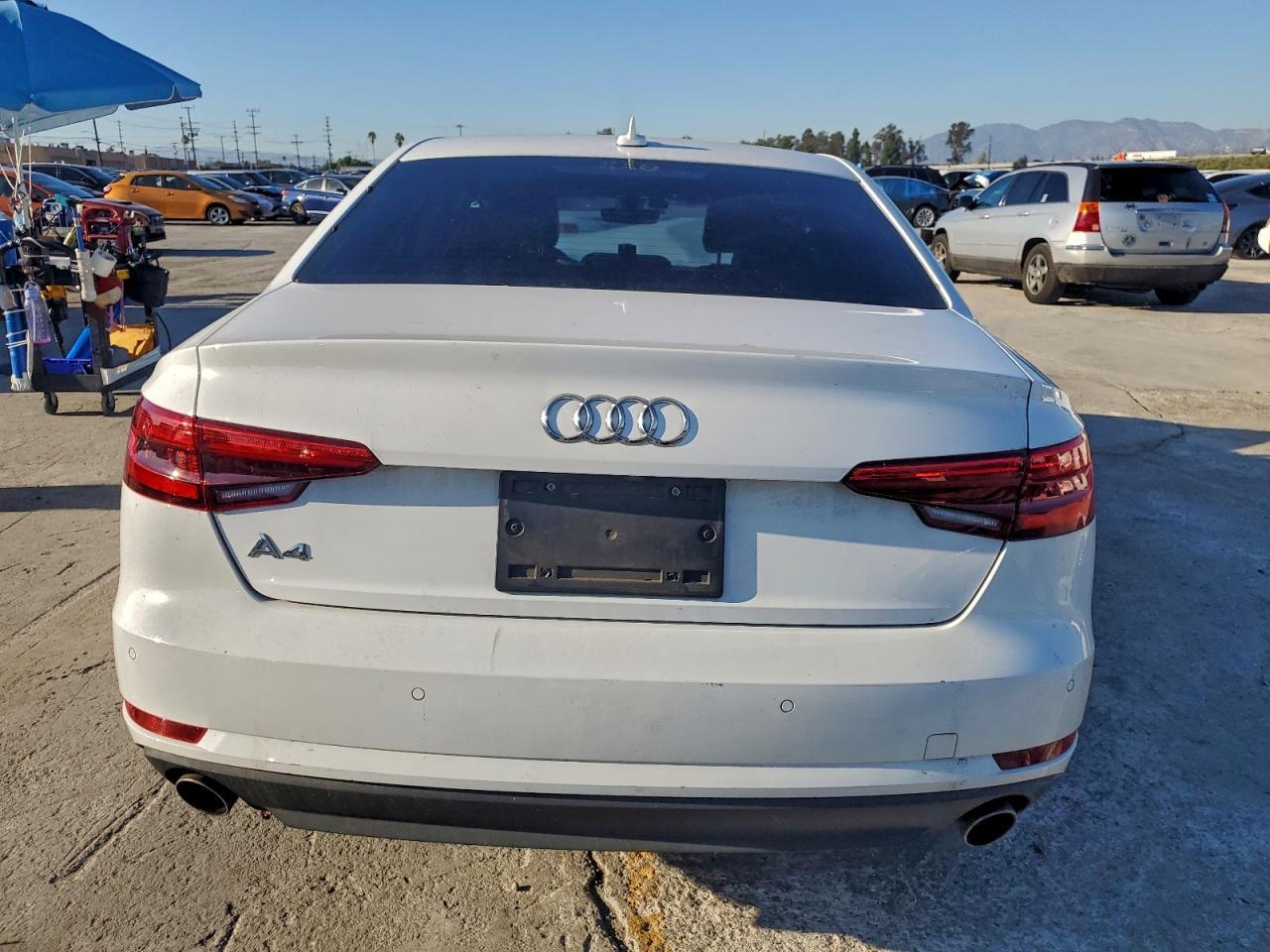 2017 Audi A4 Premium - Фото 6