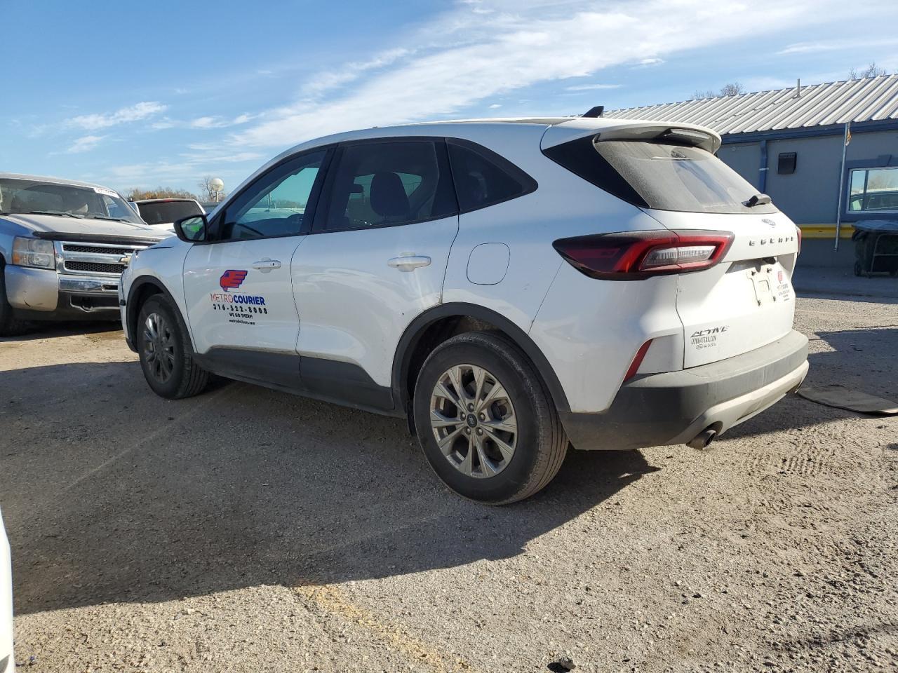 2025 Ford Escape Active - Фото 2