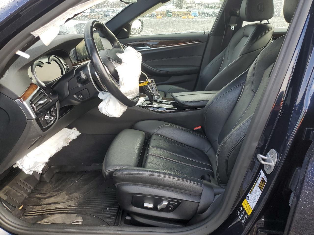 2018 BMW 530 Xi - Image 7