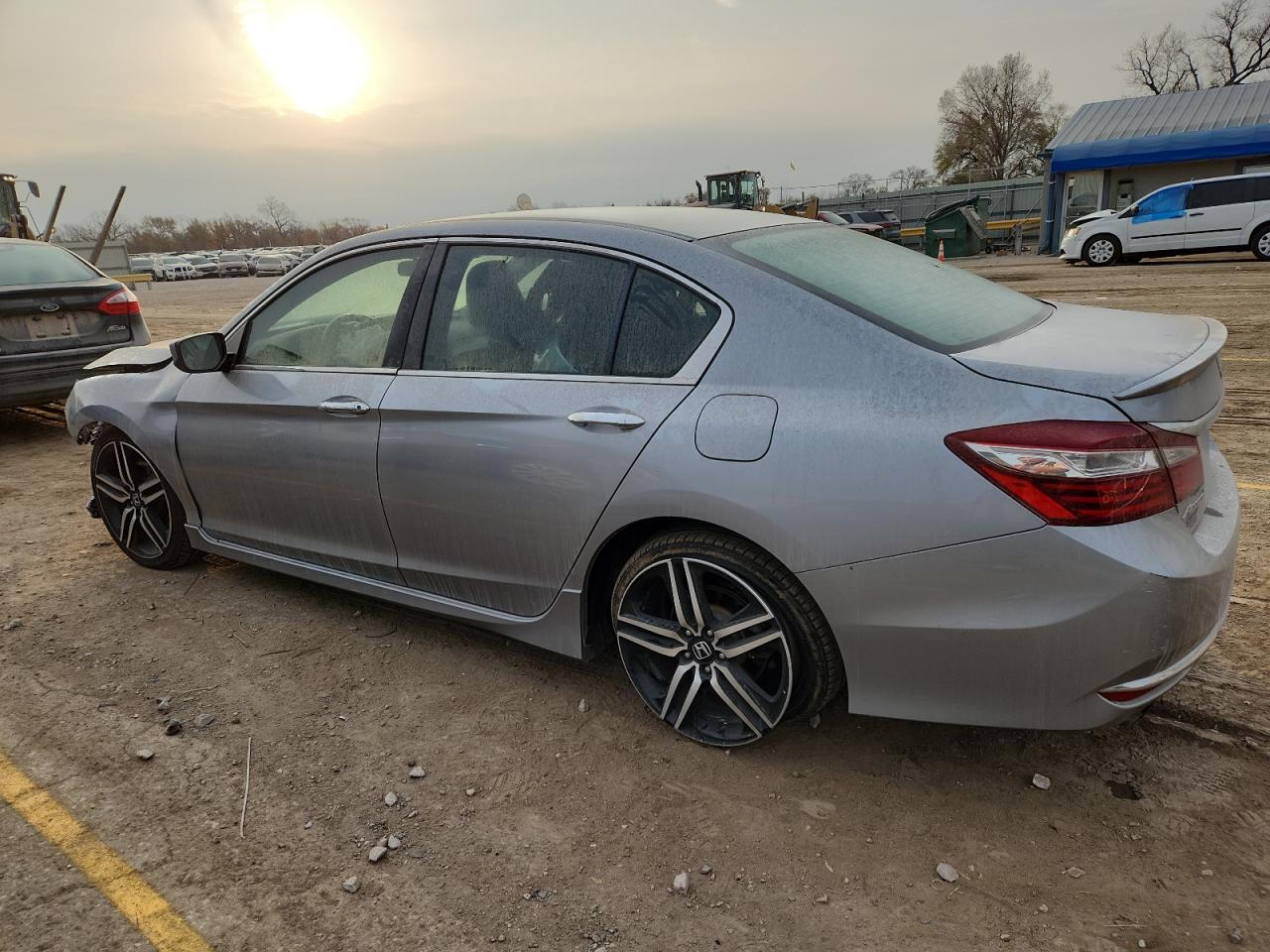 2016 Honda Accord Sport - Фото 2