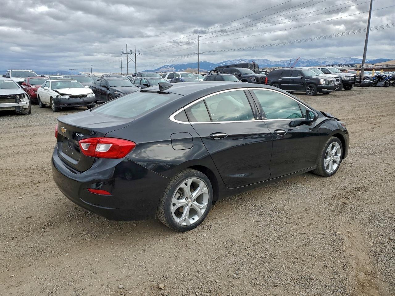 2017 Chevrolet Cruze Premier - Фото 3