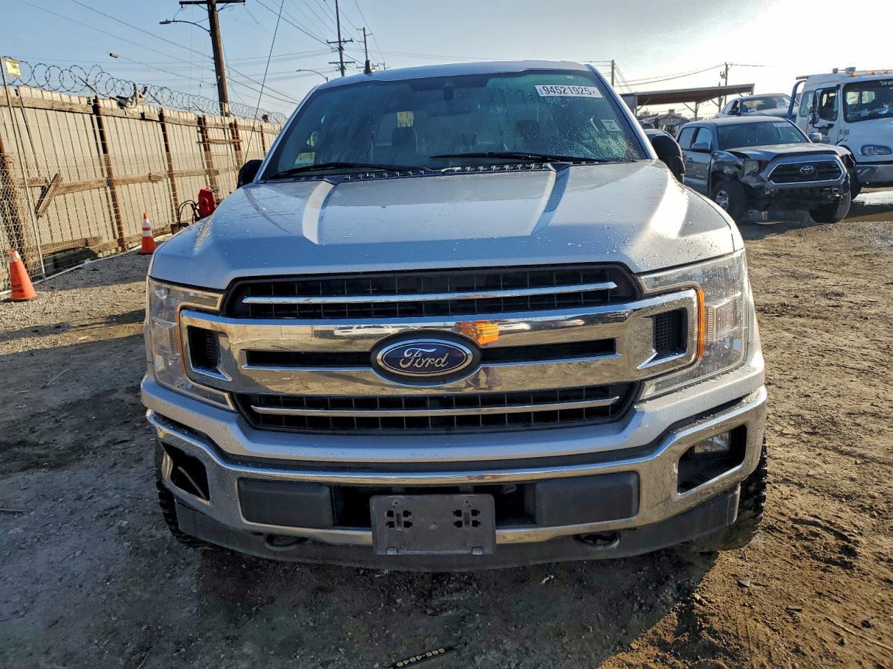 2019 Ford F150 Supercrew - Фото 5