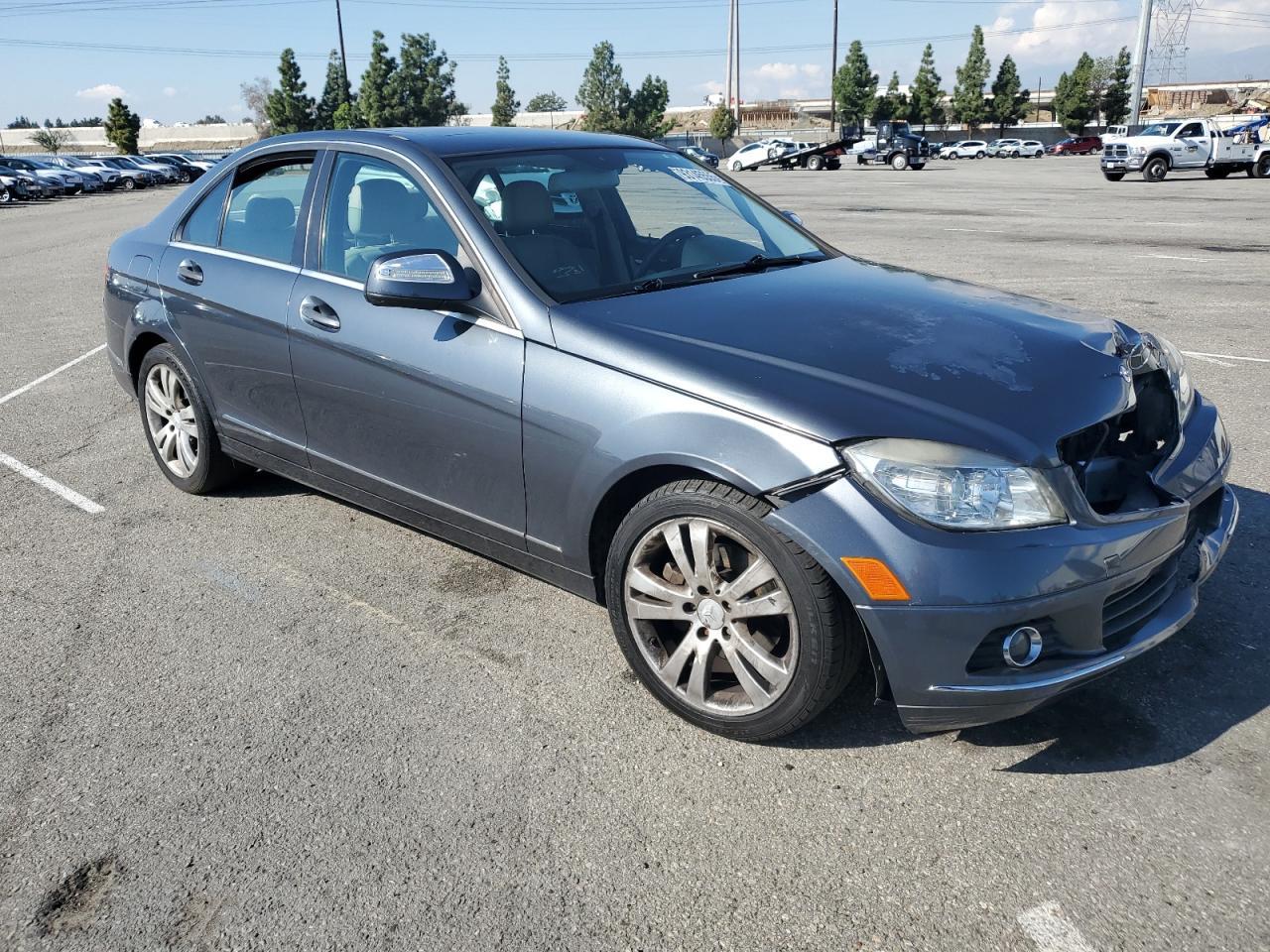 2009 Mercedes-Benz C 300 - Image 4