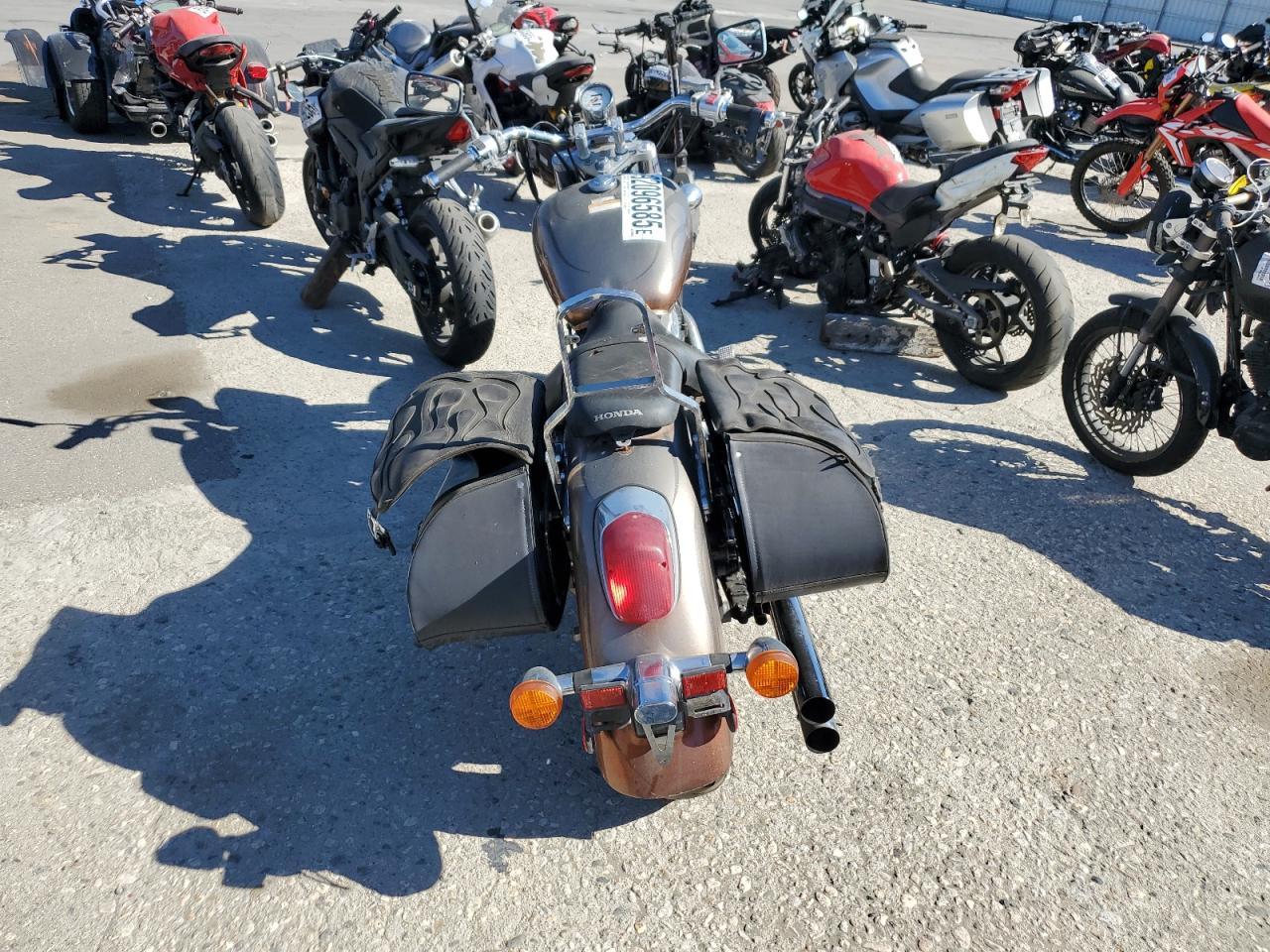 2006 Honda Vt1100 C2 - Фото 4