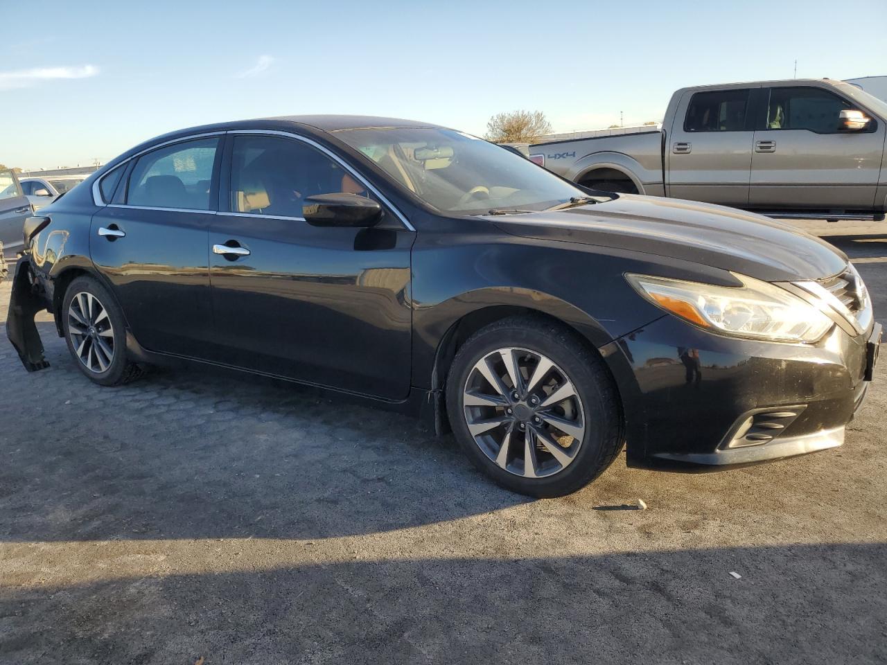 2016 Nissan Altima 2.5 - Фото 4