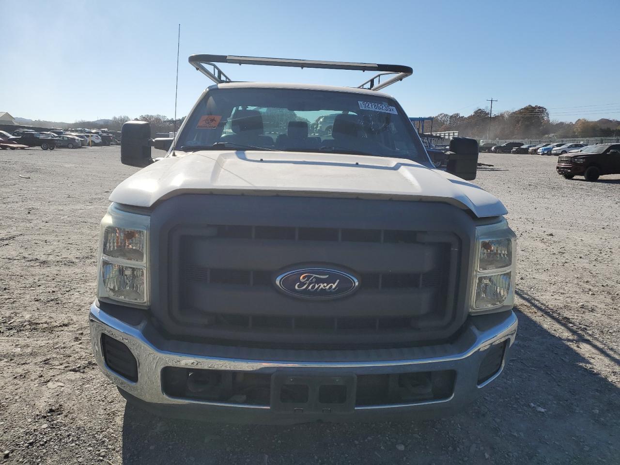 2015 Ford F250 Super Duty Utility / Service Truck - Image 5
