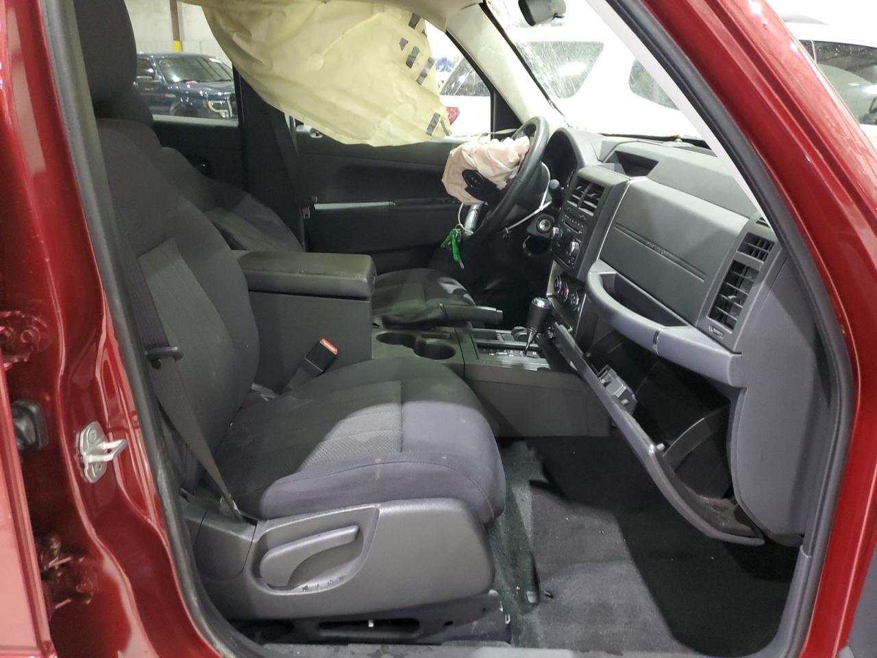 2011 Jeep Liberty Sport - Фото 7