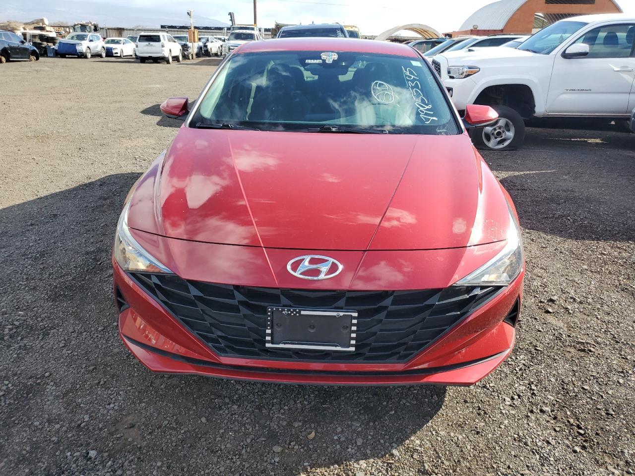 2021 Hyundai Elantra - Image 5