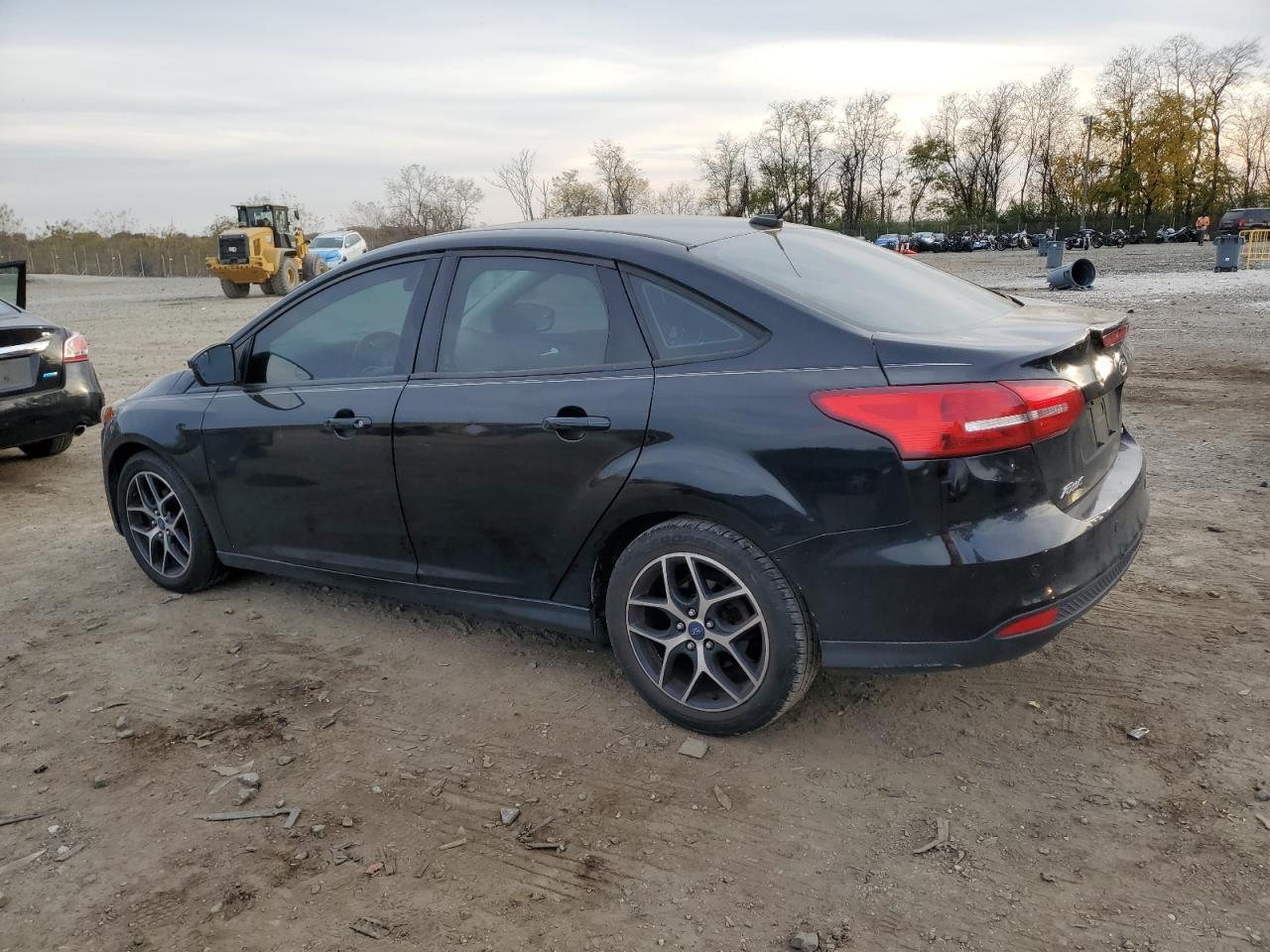 2017 Ford Focus Sel - Фото 2