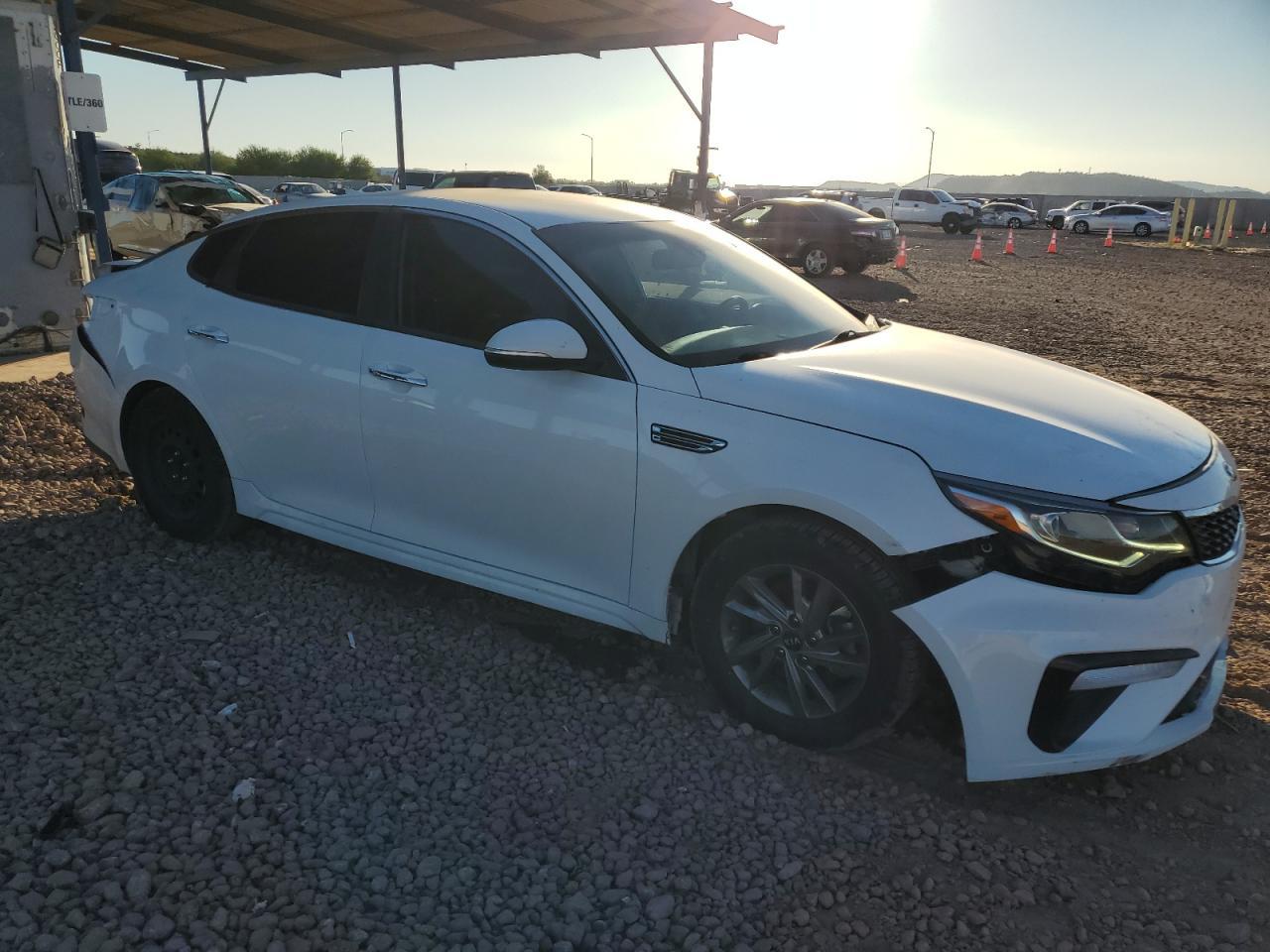 2019 Kia Optima Lx - Image 4