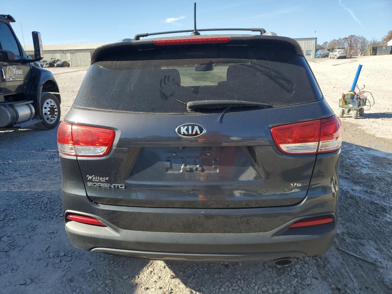 2017 Kia Sorento Lx - Image 6
