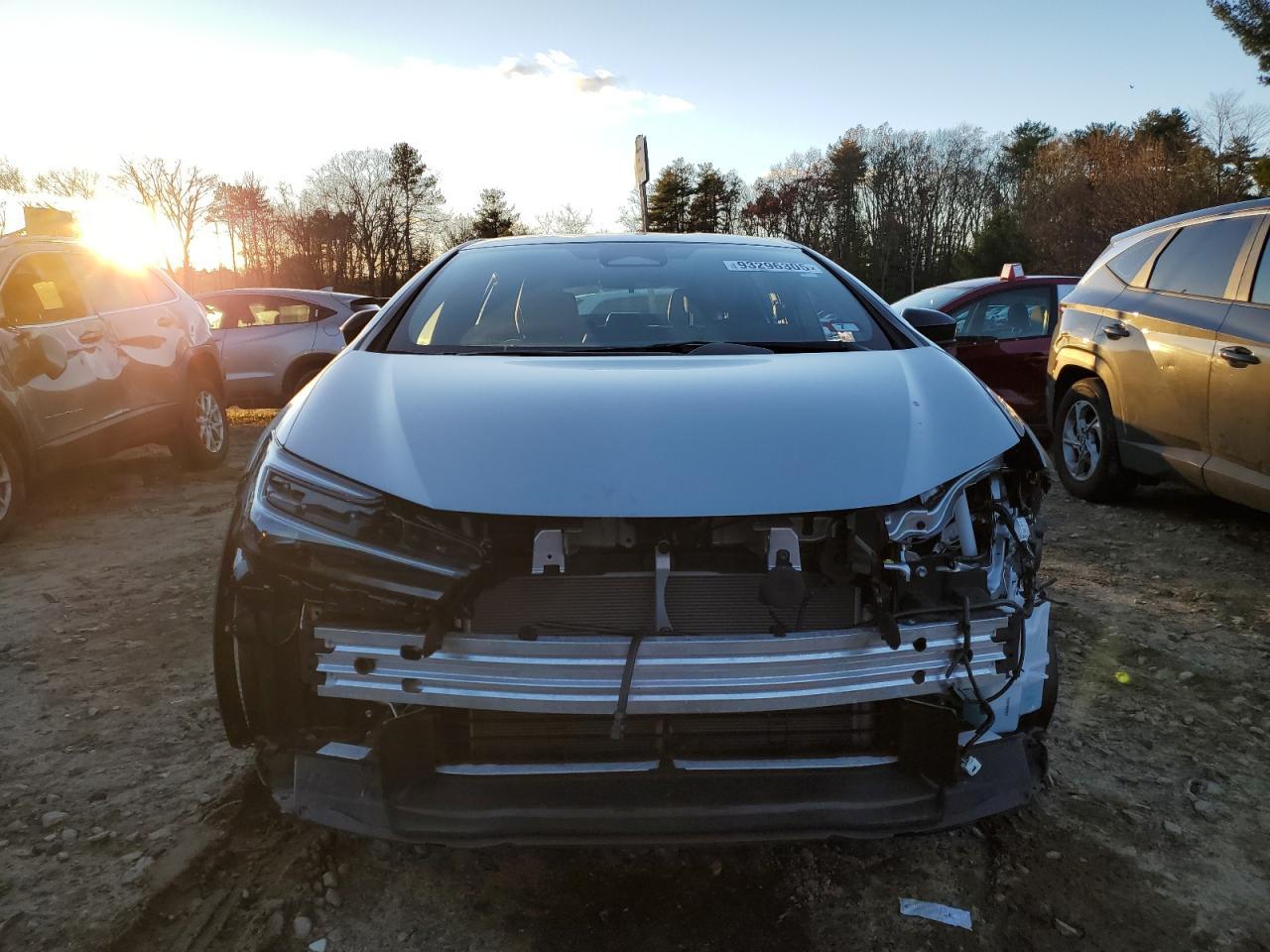 2024 Toyota Prius Le - Фото 5