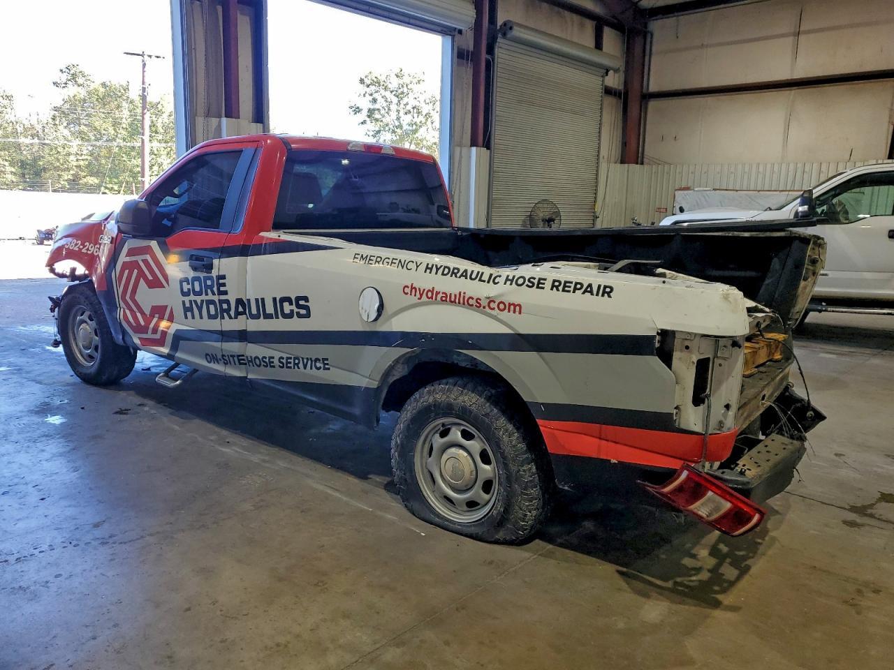 2018 Ford F150 - Фото 2