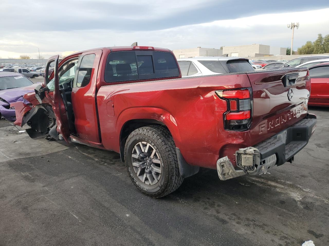 2022 Nissan Frontier S - Фото 2