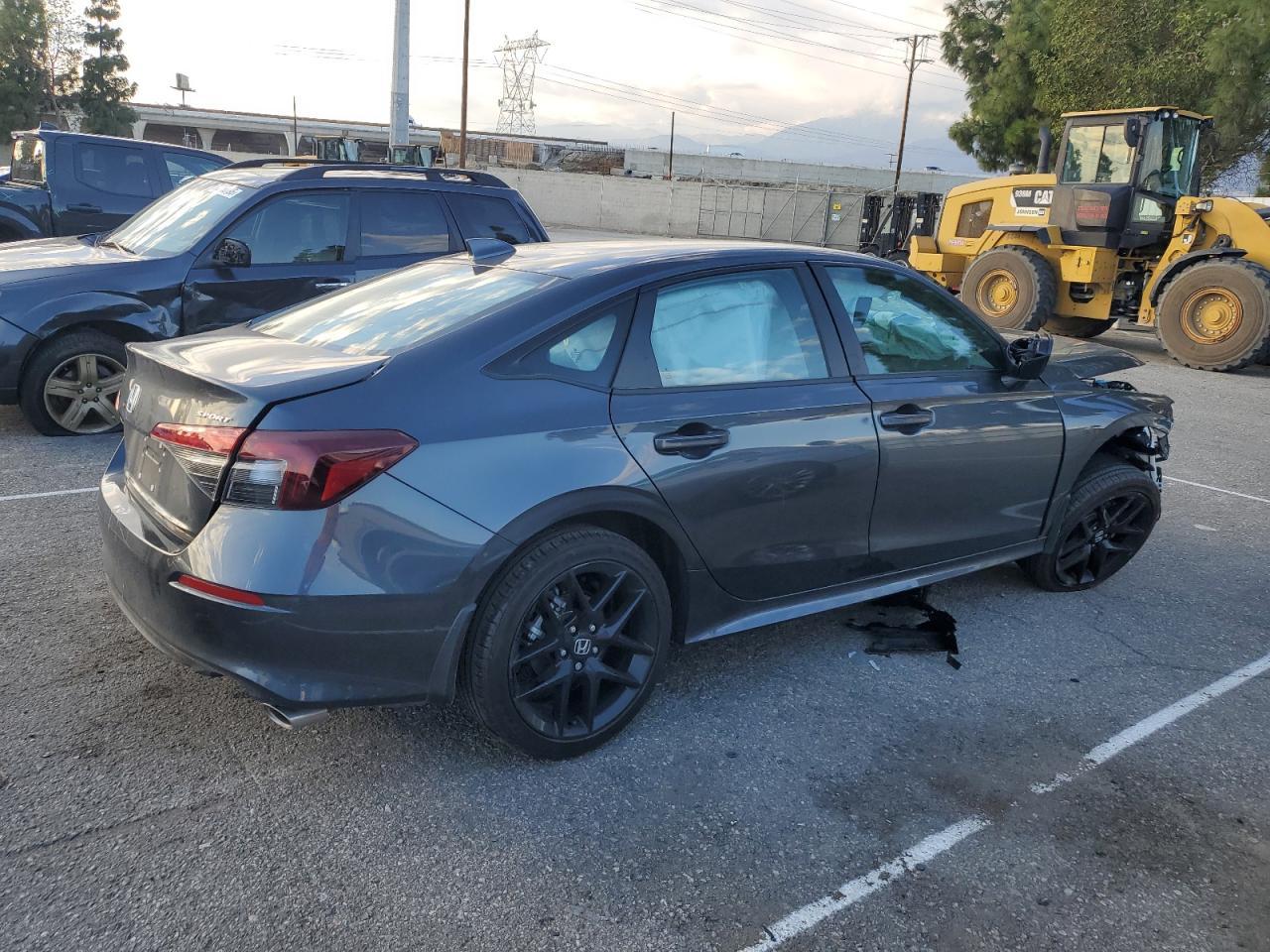 2025 Honda Civic Sport - Фото 3