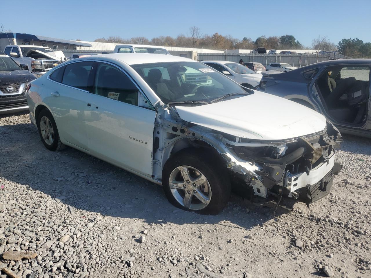 2023 Chevrolet Malibu Ls - Фото 4