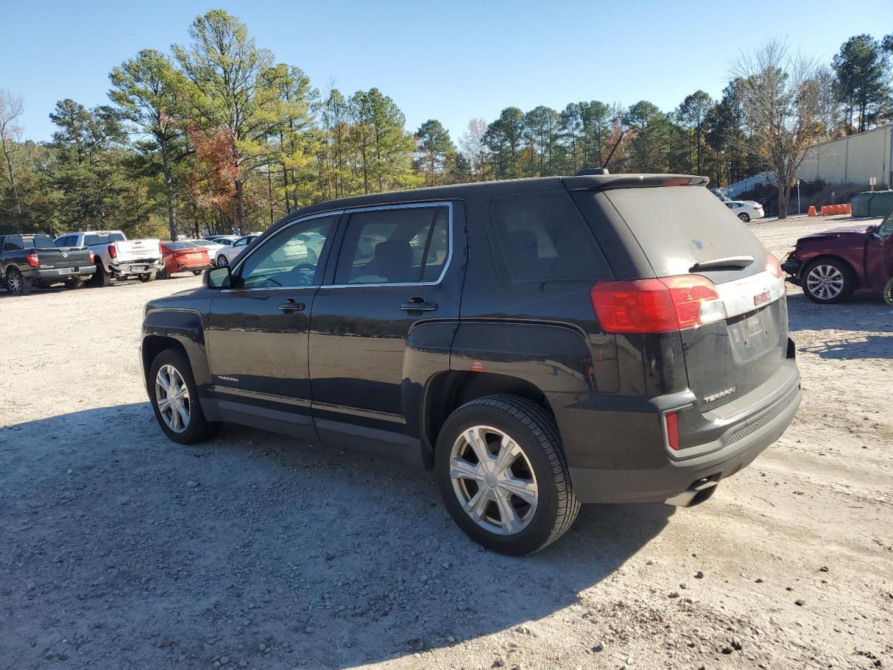 2017 GMC Terrain Sl - Image 2