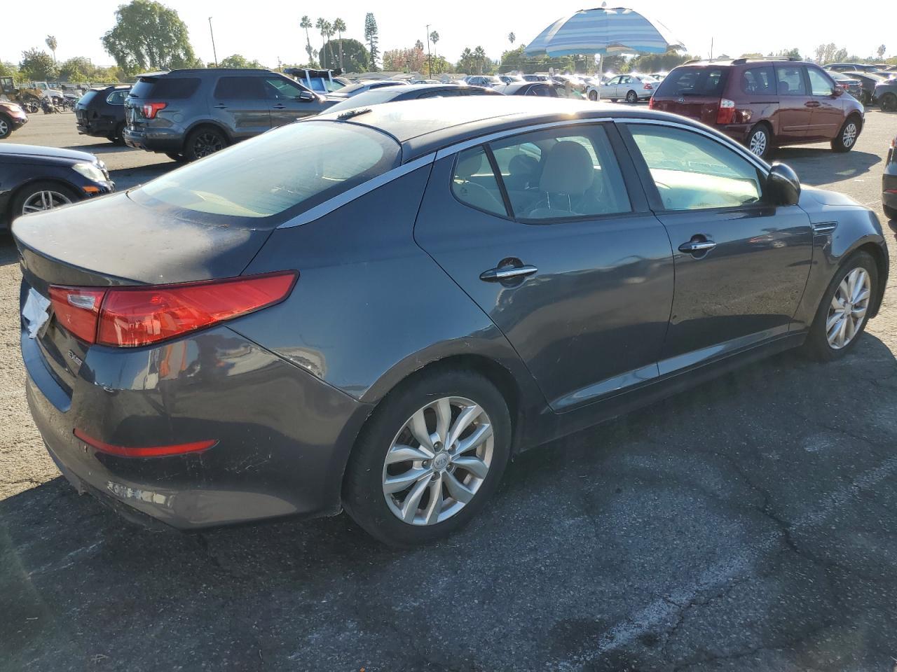 2015 Kia Optima Ex - Image 3