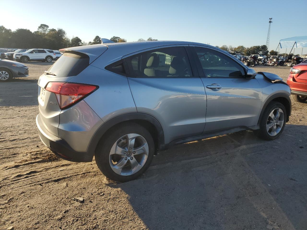 2018 Honda Hr-V Lx - Image 3