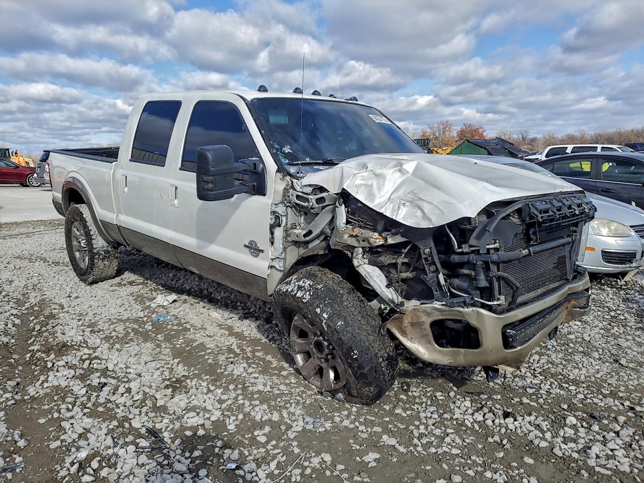2013 Ford F350 Super Duty - Фото 4