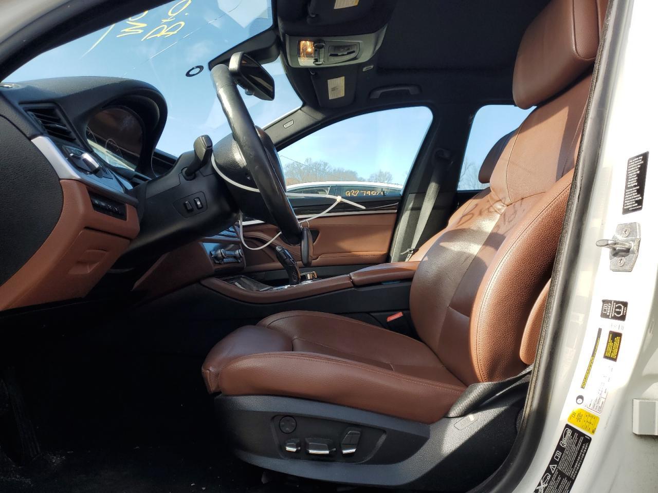 2013 BMW 535 Xi - Image 7