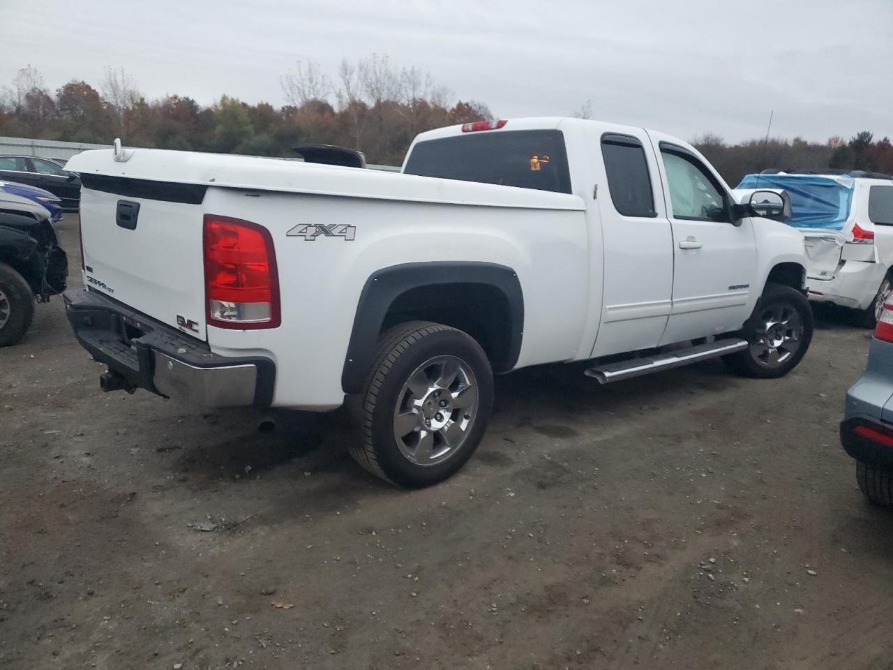 2011 GMC Sierra K1500 Slt - Image 3