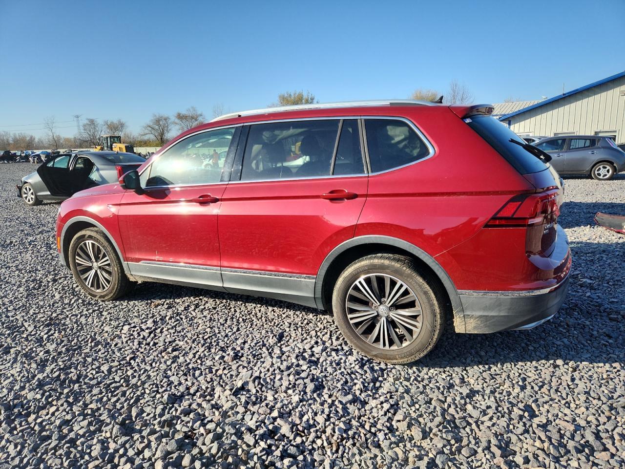 2018 Volkswagen Tiguan Se - Image 2