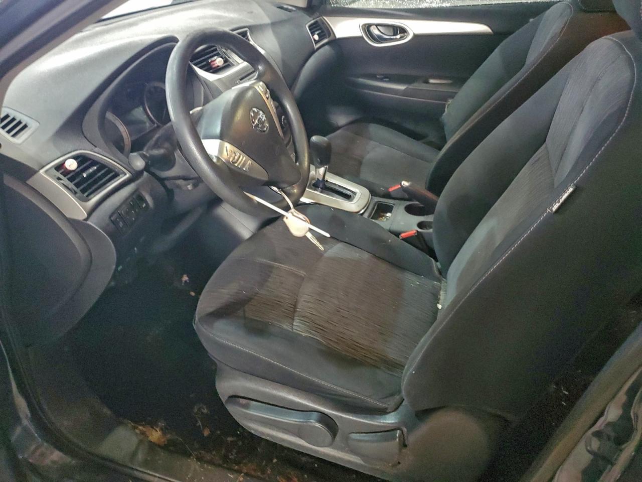 2014 Nissan Sentra S - Фото 7