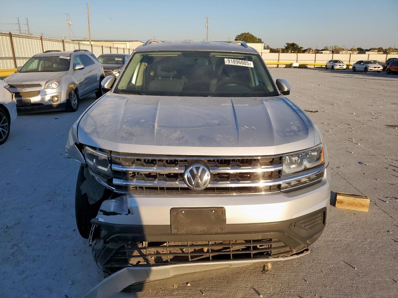 2018 Volkswagen Atlas S - Image 5