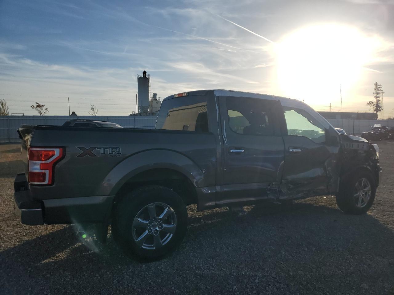 2018 Ford F150 Supercrew - Фото 3