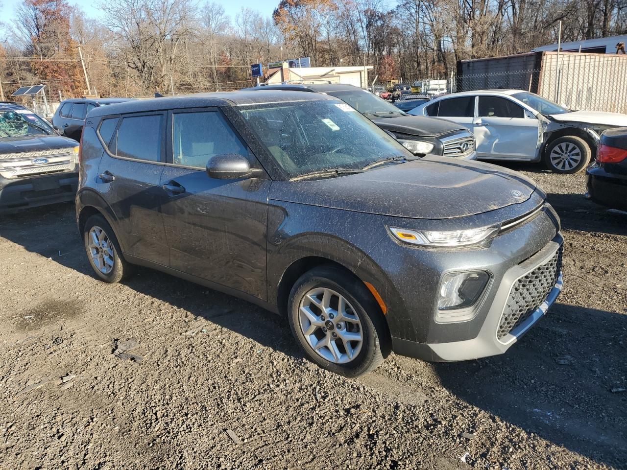 2021 Kia Soul Lx - Image 4
