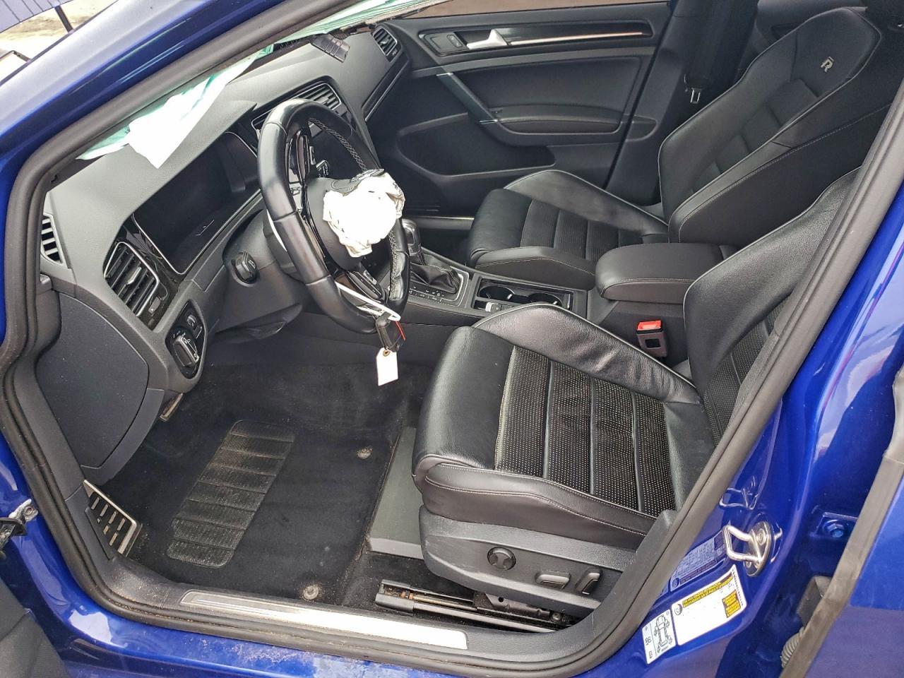 2019 Volkswagen Golf R - Image 7