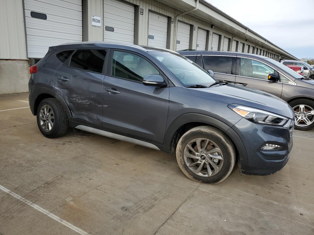 2017 Hyundai Tucson Limited - Фото 4