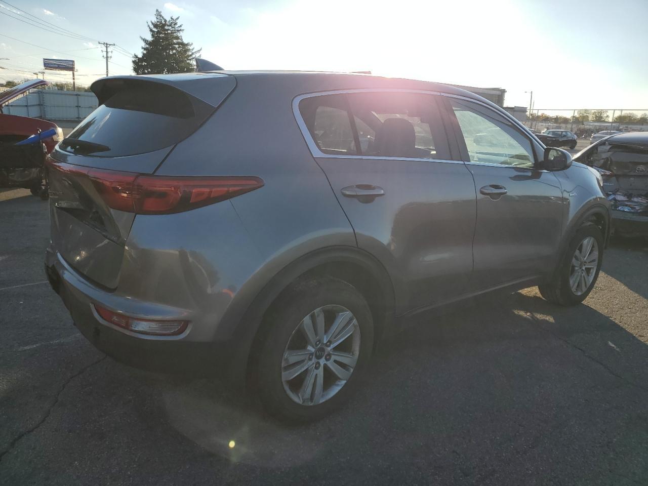 2017 Kia Sportage Lx - Фото 3