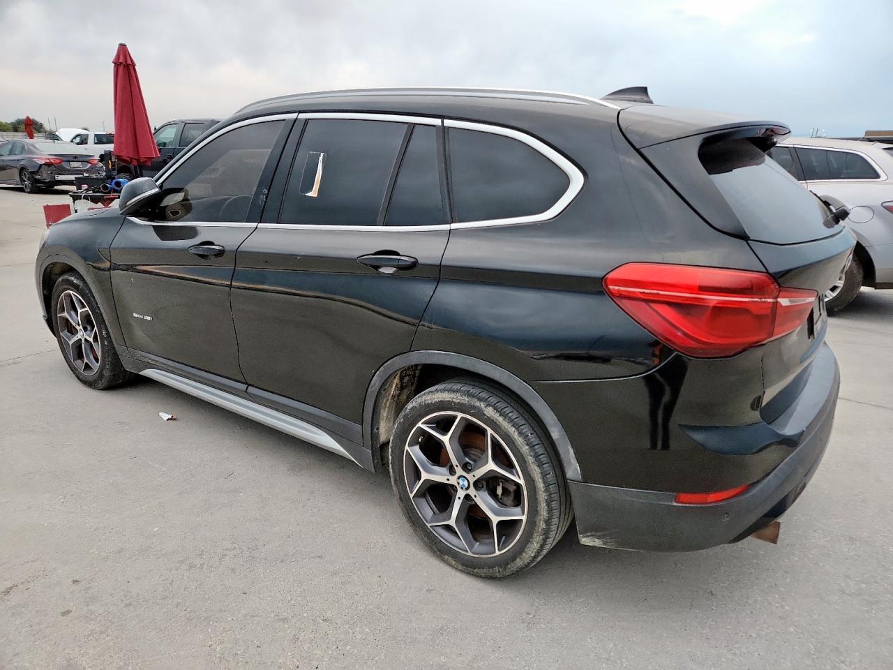 2018 BMW X1 Sdrive28I - Фото 2