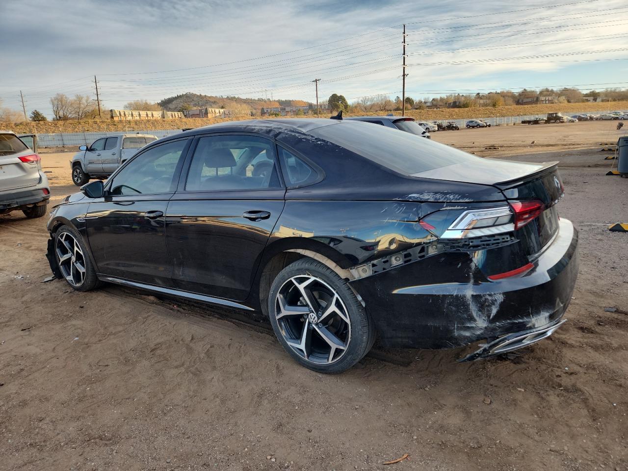 2020 Volkswagen Passat R-Line - Фото 2