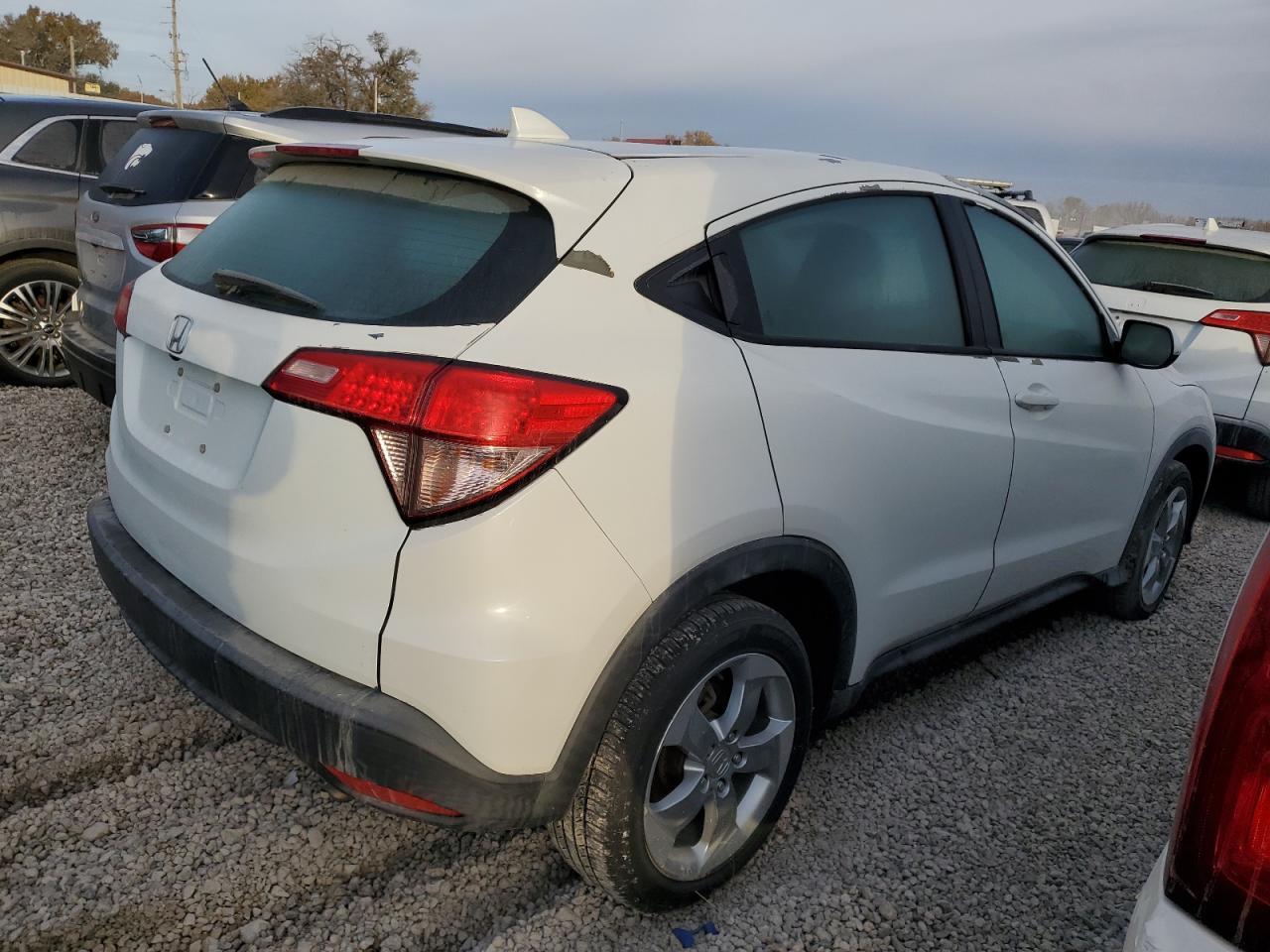 2017 Honda Hr-V Lx - Фото 3