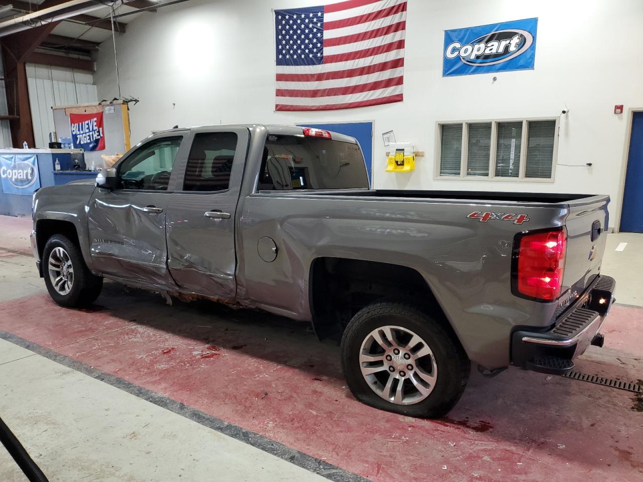 2017 Chevrolet Silverado K1500 Lt - Фото 2