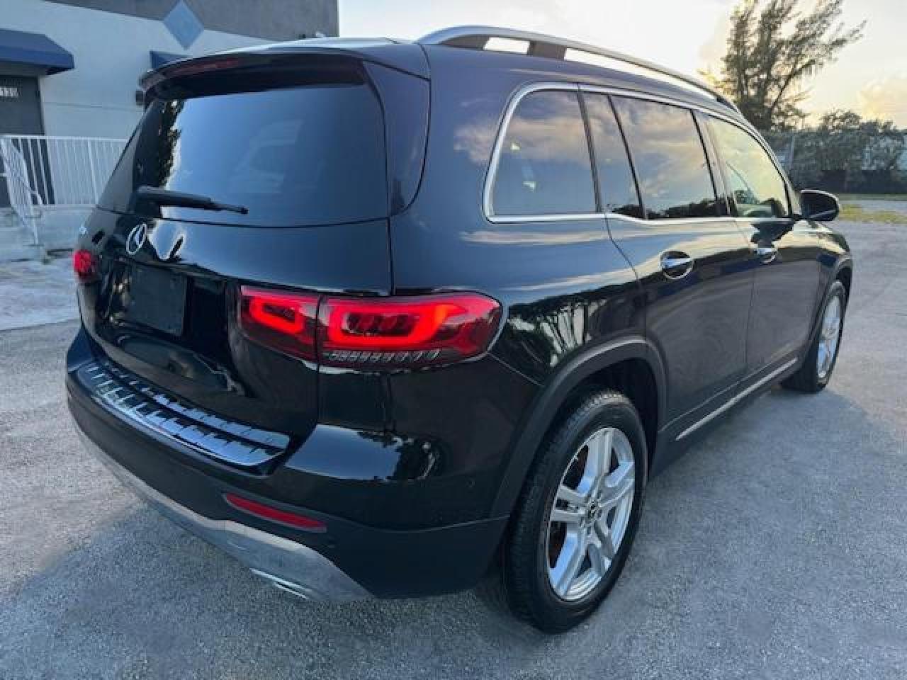 2020 Mercedes-Benz Glb 250 - Фото 3