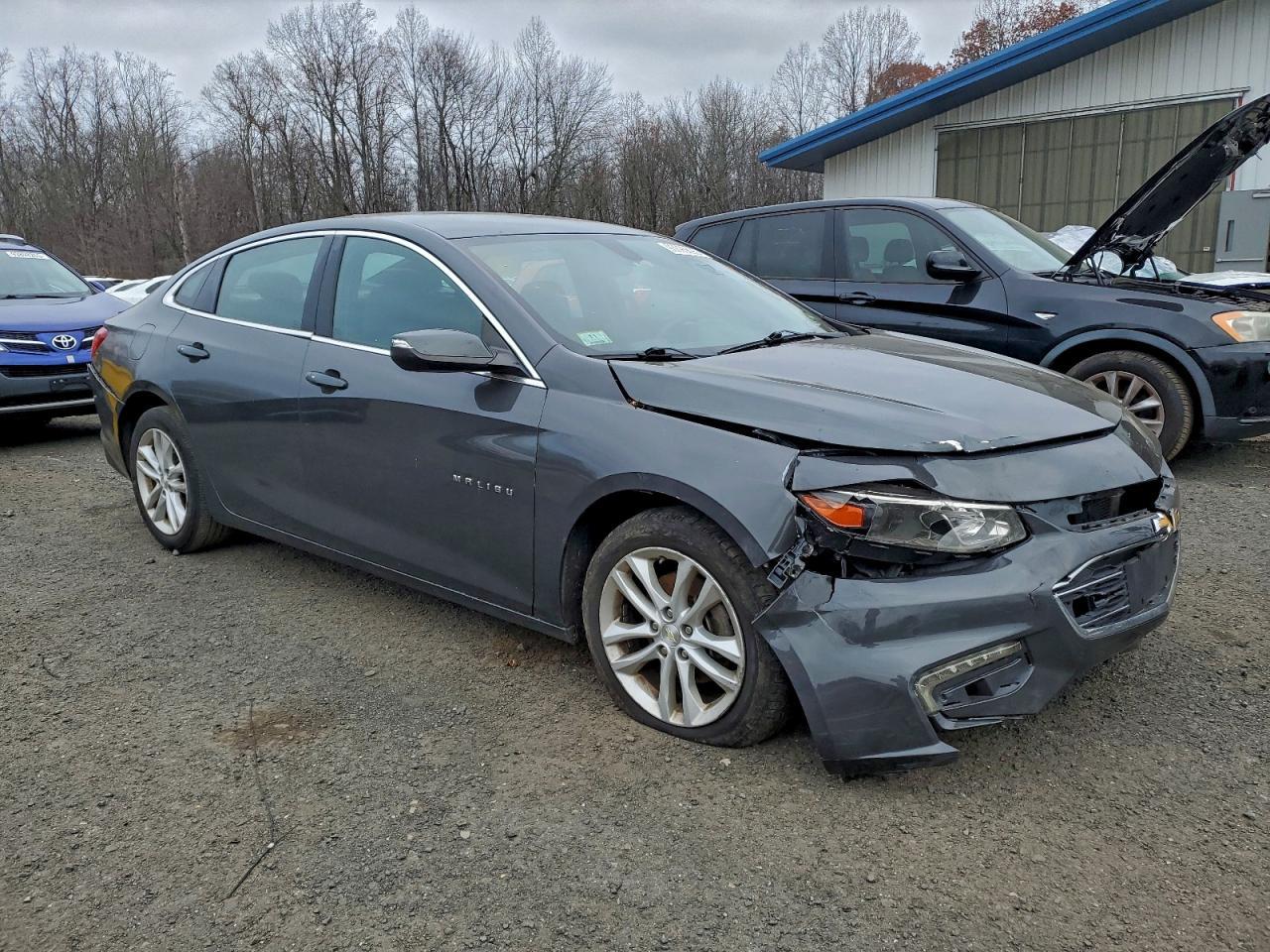 2018 Chevrolet Malibu Lt - Image 4