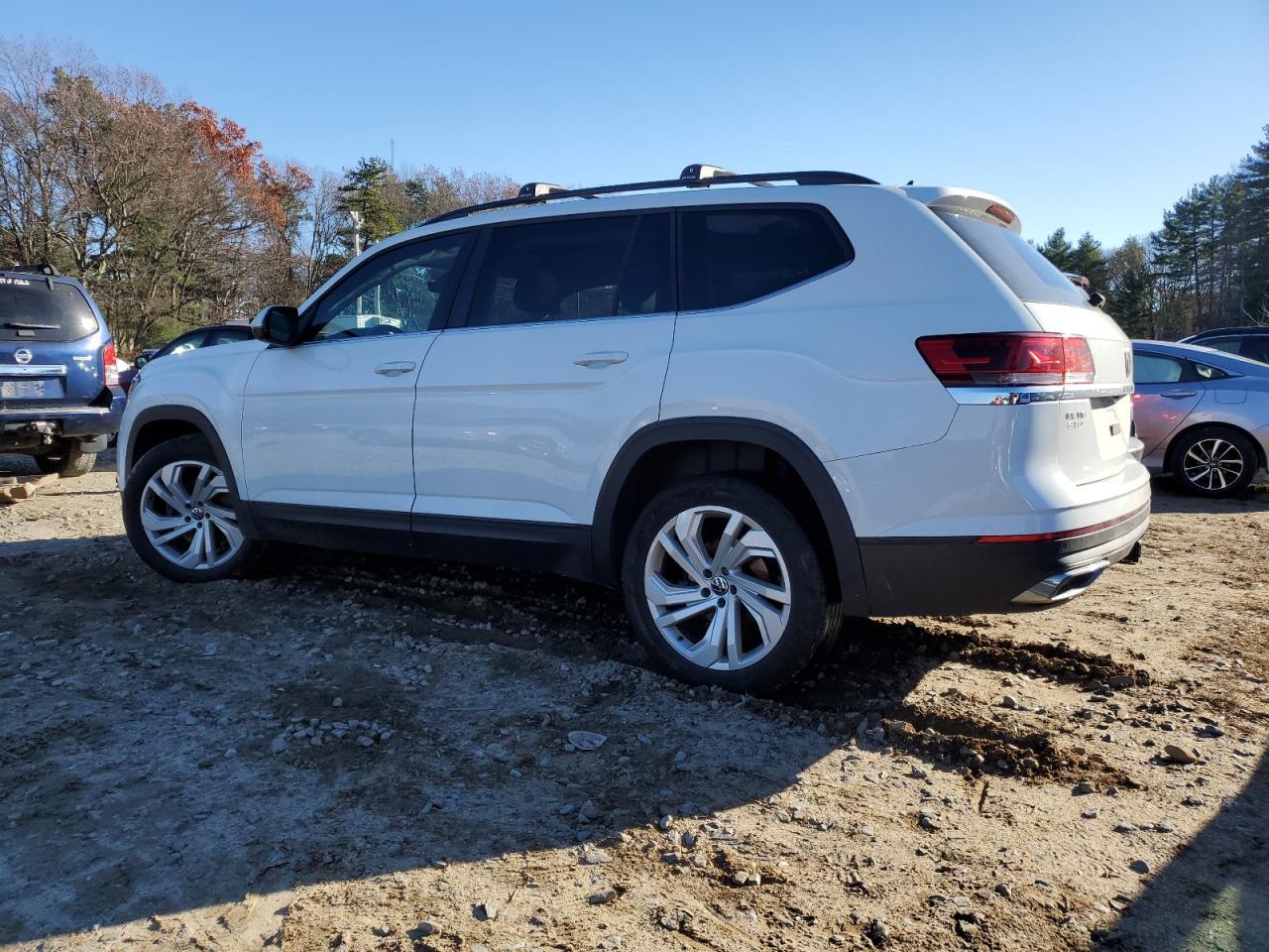 2021 Volkswagen Atlas Se - Image 2