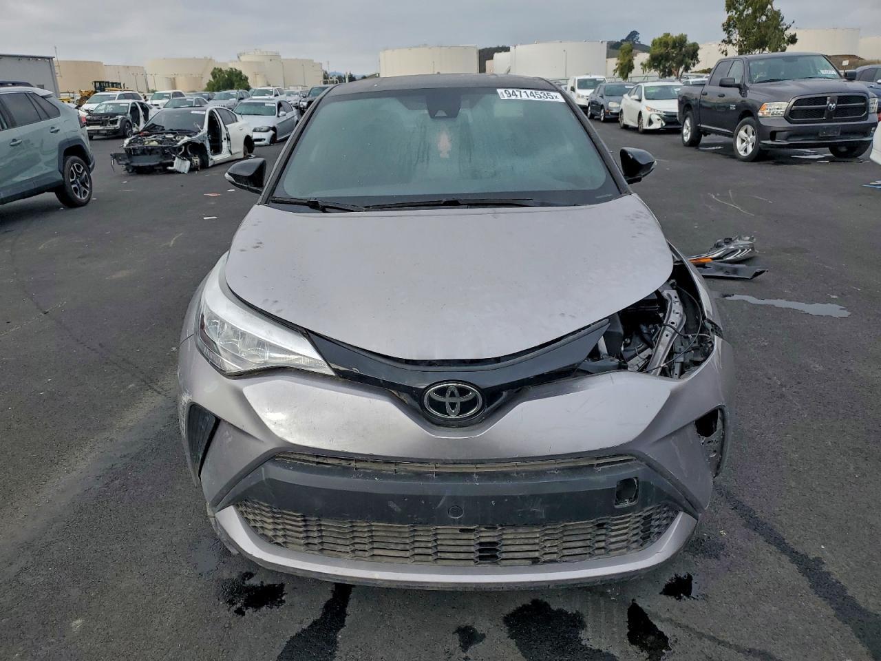 2020 Toyota C-Hr Xle - Фото 5