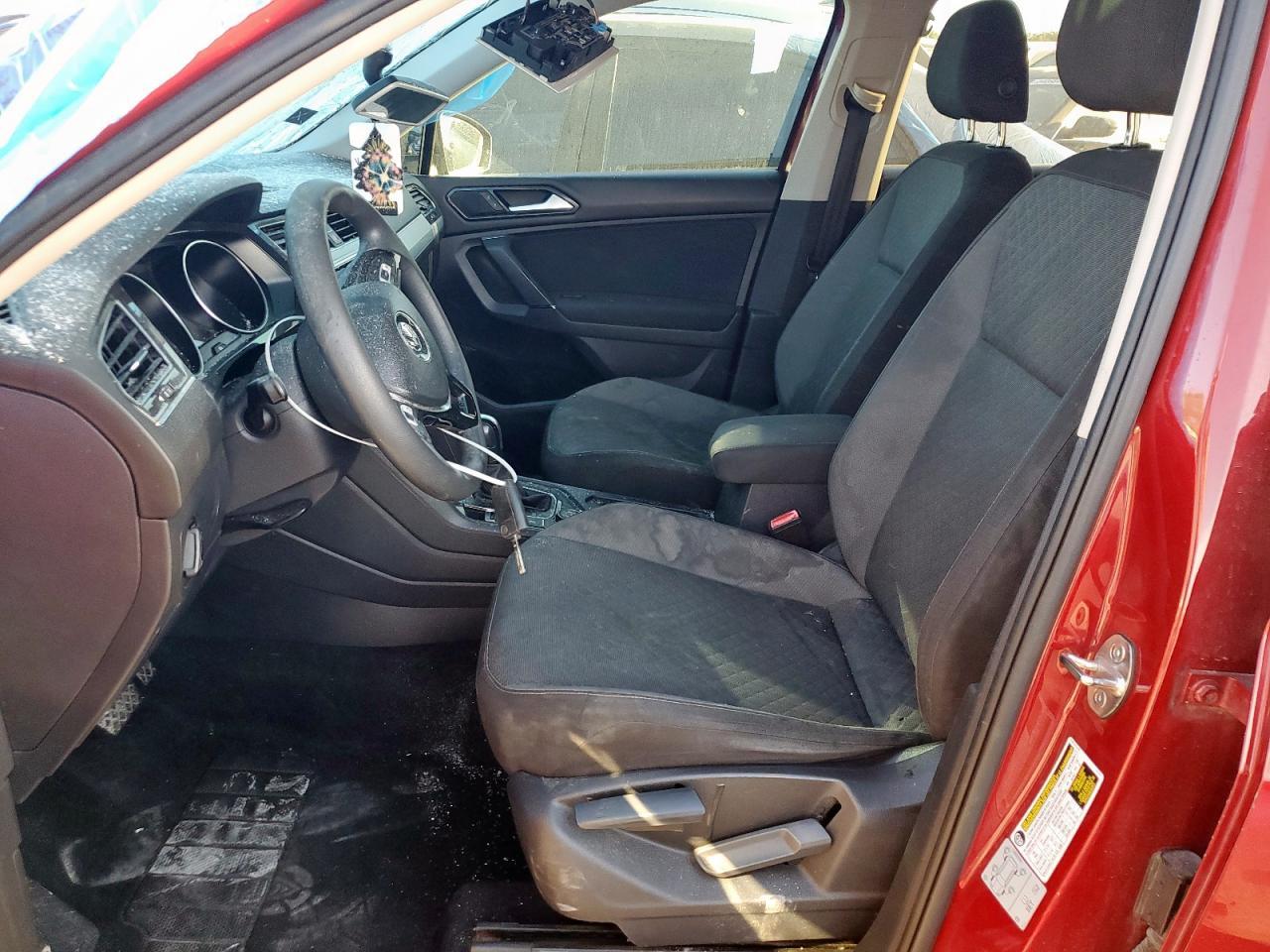 2018 Volkswagen Tiguan S - Фото 7