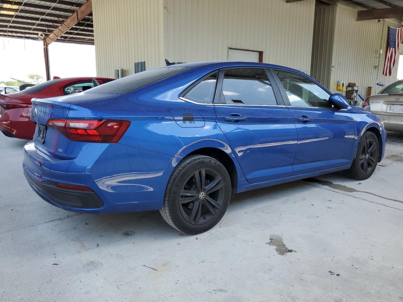 2023 Volkswagen Jetta Se - Фото 3