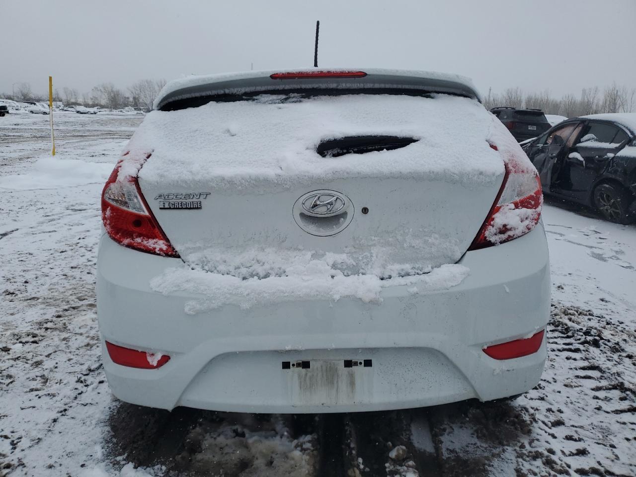 2017 Hyundai Accent Se - Фото 6