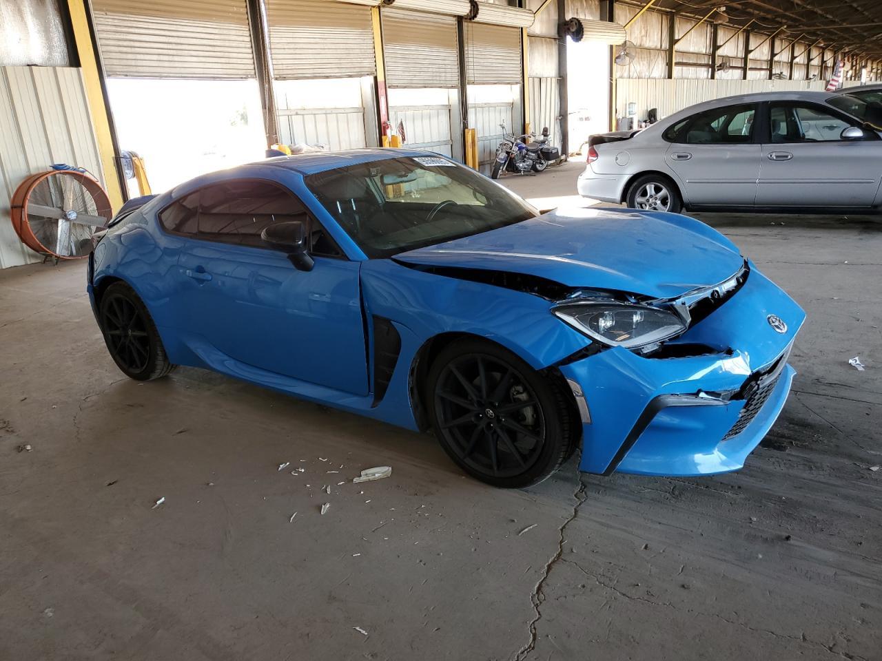 2022 Toyota Gr 86 Premium - Image 4