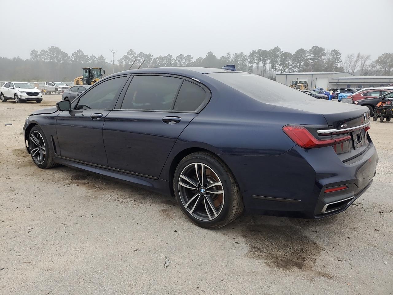 2020 BMW 750 Xi - Фото 2