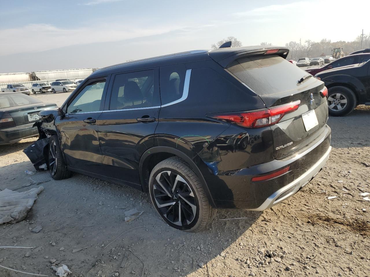 2024 Mitsubishi Outlander Sel - Фото 2
