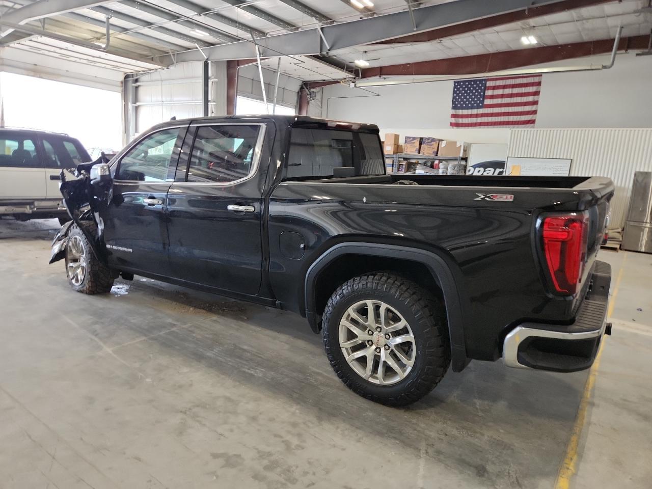 2021 GMC Sierra K1500 Slt - Image 2